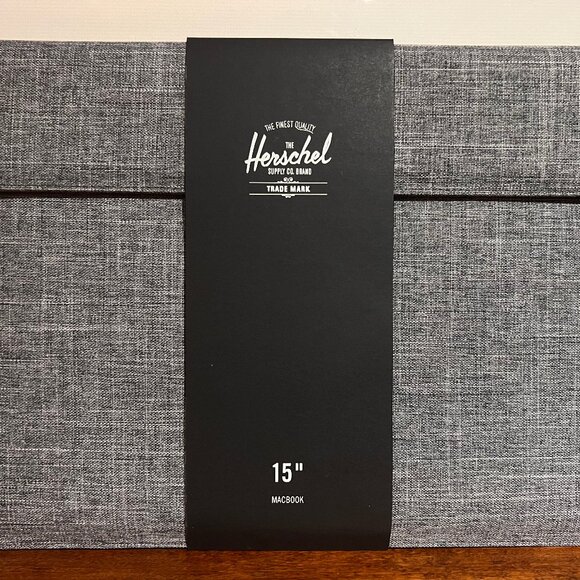 Herschel Laptop Sleeves - Grey - 15"/16" - Picture 2 of 7